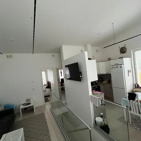 Apartment Gill -helsinki Airport ,